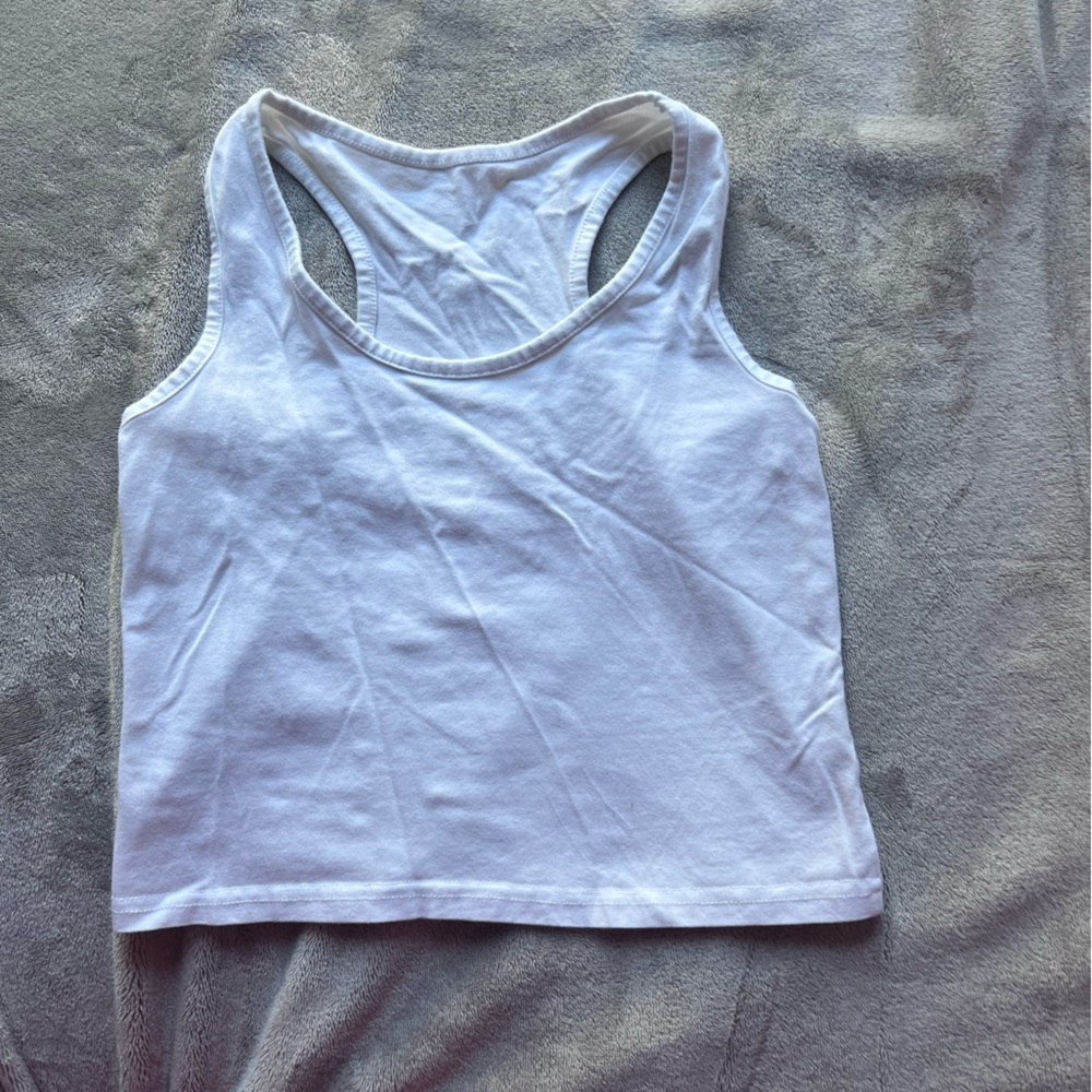 White workout tank tops